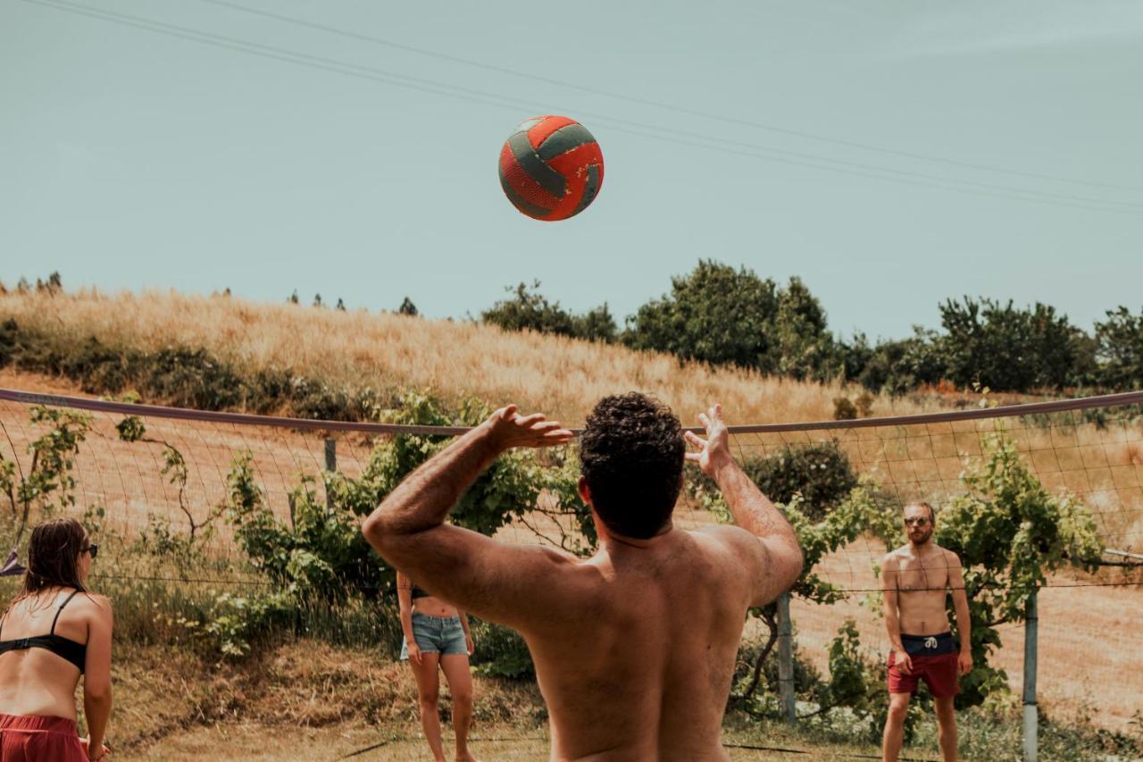 The Far End Surf House - Surf & Yoga Holidays Lourinhã Buitenkant foto