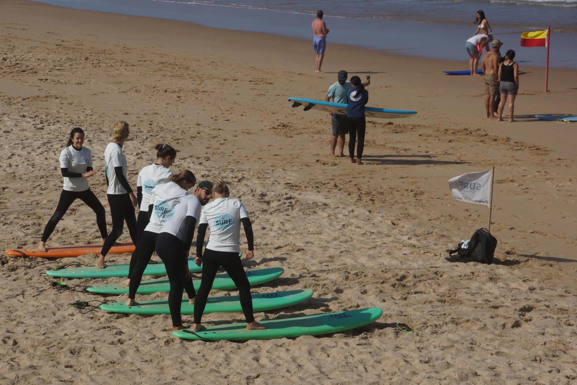 The Far End Surf House - Surf & Yoga Holidays Lourinhã Buitenkant foto